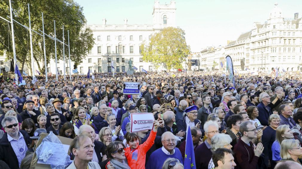 Los británicos, el día que votaron separarse de la Unión Europea (EFE/Archivo).