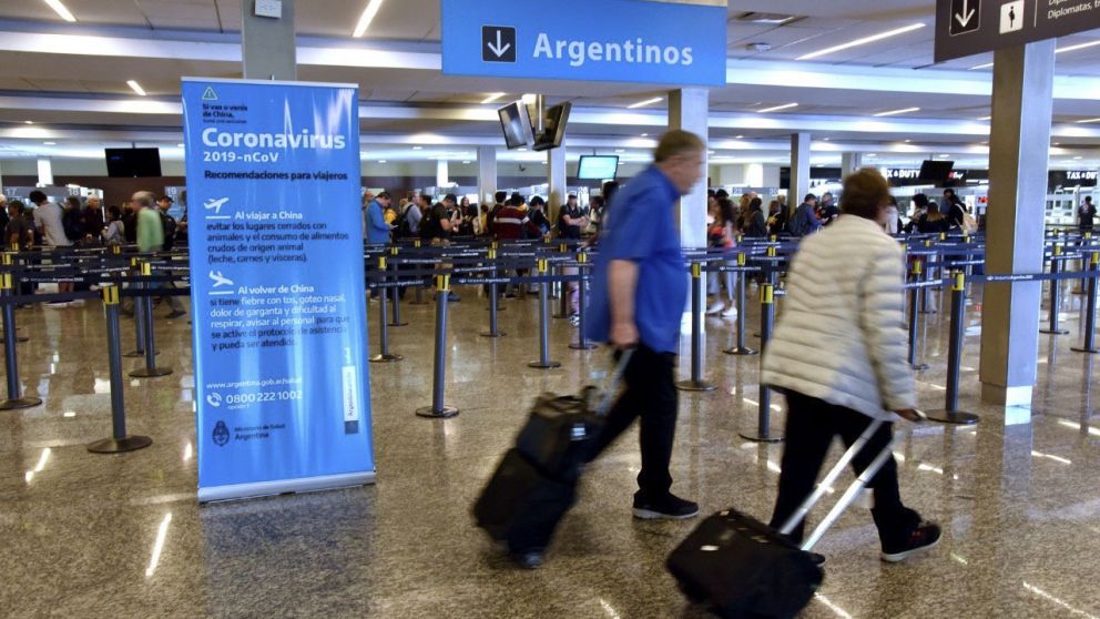 China, el sudeste asiático e Italia son los destinos más afectados por temor al virus.