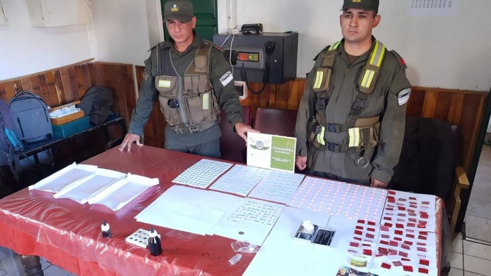 Parte de las drogas incautadas.