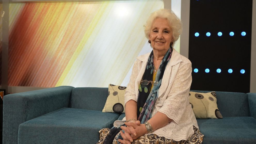 La titular de Abuelas de Plaza de Mayo se distanció de Nora Cortiñas.