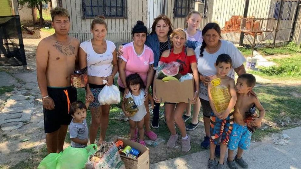 No todo está perdido. La fundación "sumando voluntades", en plena acción solidaria.