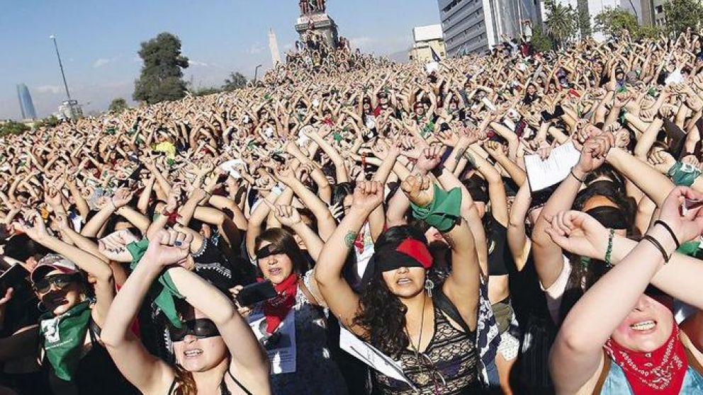 El tema de cierre tuvo su origen en Chile (Twitter).