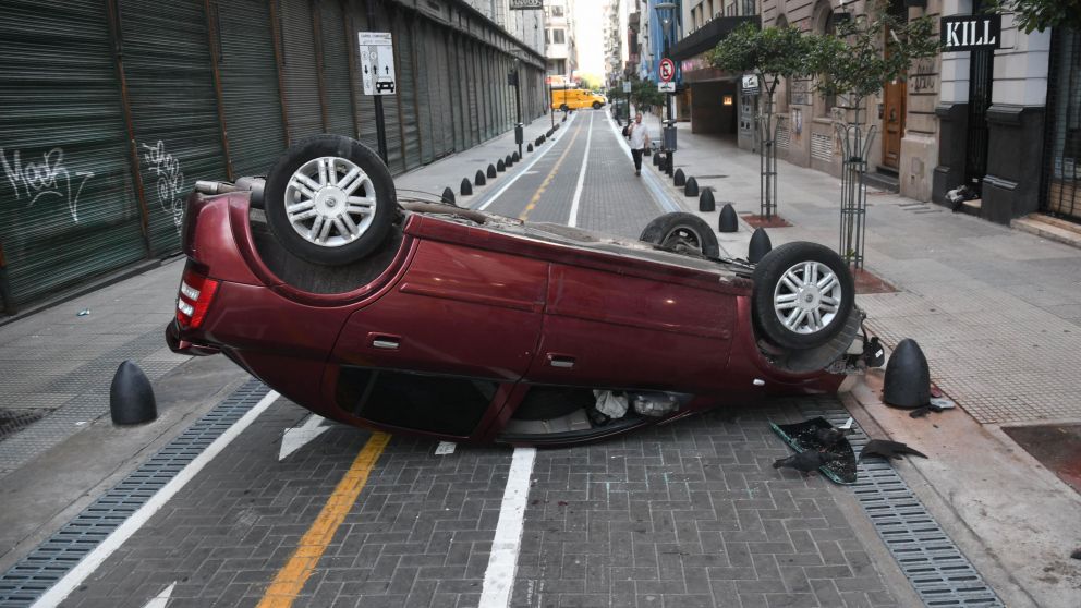 Uno de los siniestros, en el Centro porteño (Télam).