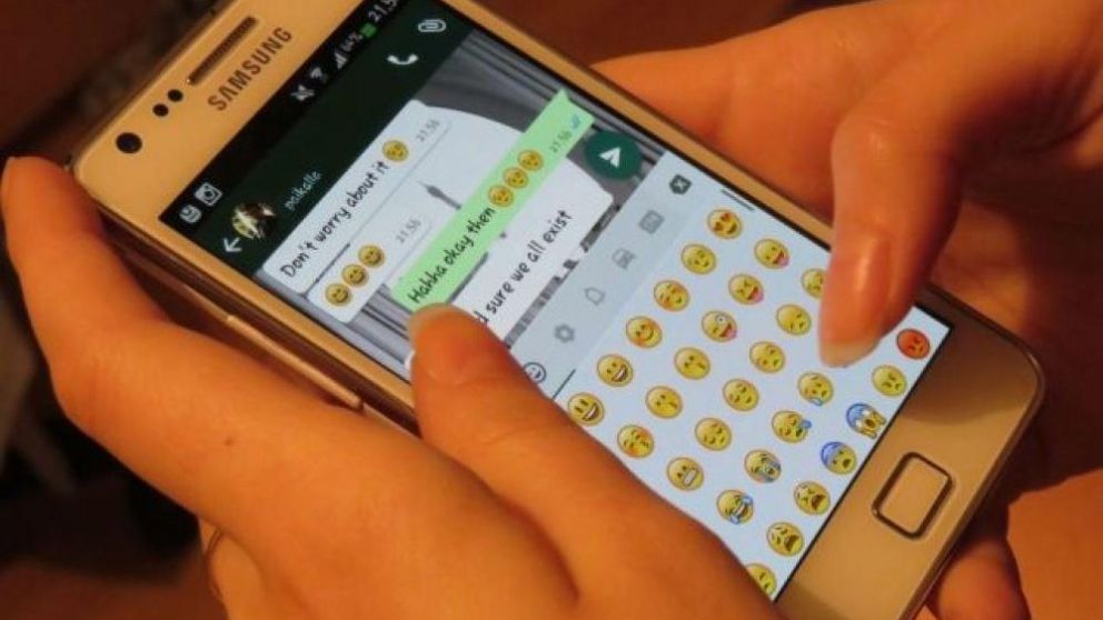 Inventó un celular especial sin whatsapp ni aplicaciones cansada de tantos mensajes. (Imagen ilustrativa)