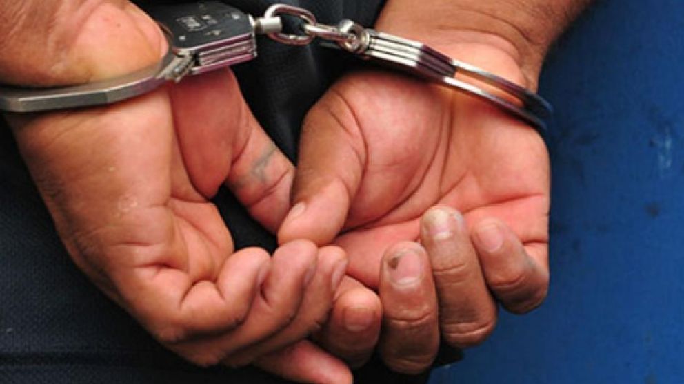 El hombre fue detenido mientras cometía el asalto sexual (Imagen ilustrativa).