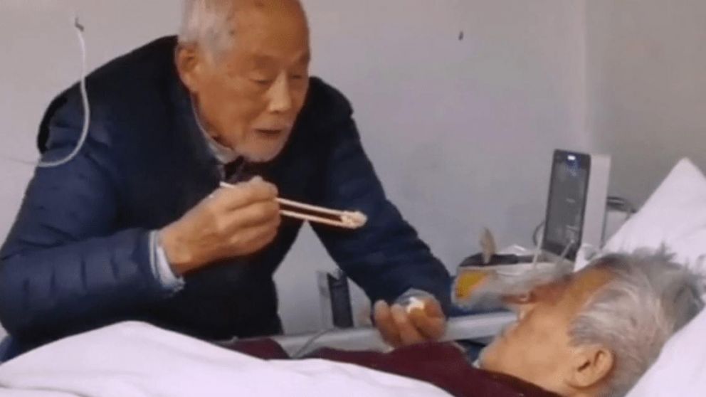 Las imágenes insólitas se viralizaron en las redes sociales (Captura).