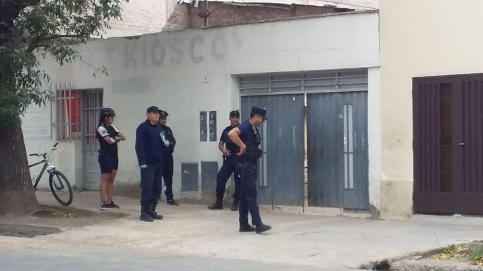 La casa donde se origin� la disputa (gentileza MDZ).