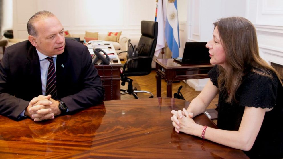 Berni y Frederic, ministros de Seguridad de Provincia y Nación, respectivamente.