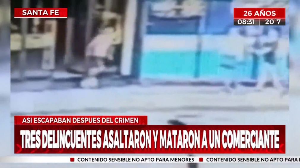 El escape de los asaltantes quedó registrado en video (Crónica HD).