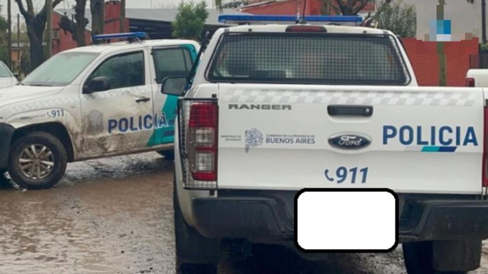 Los efectivos policiales se apersonaron en el escenario del suceso.