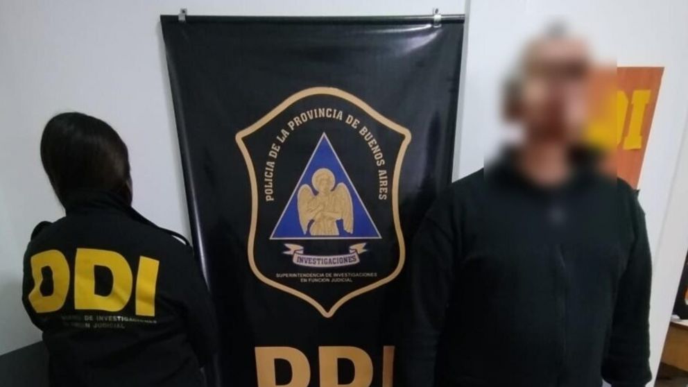 Este es el sospechoso que resultó aprehendido en el operativo.