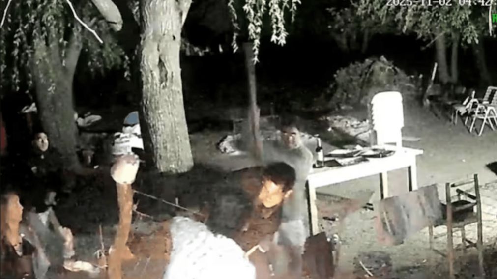 El crimen quedó registrado en un video (Gentileza El Doce TV).
