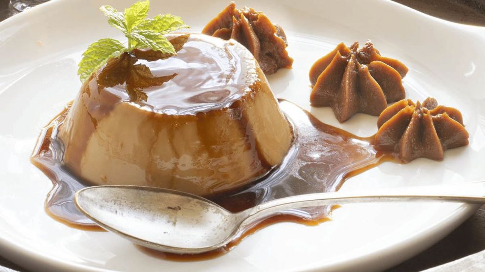 Flan exprés: cómo preparar un postre clásico con el toque del dulce de leche.
