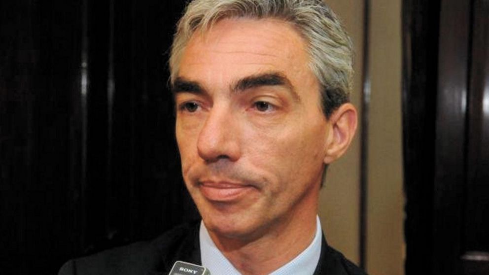 El ministro de Transporte cree que el conflicto tiene que ver con cuestiones internas del gremio.