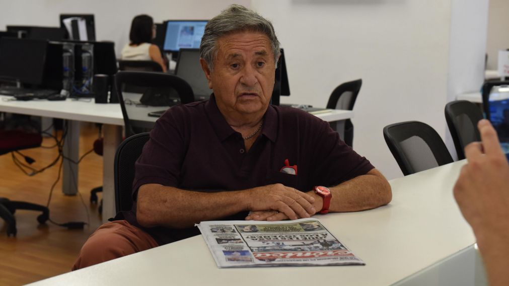 Eduardo Duhalde se anim� a responder las preguntas de "El Pueblo Quiere Saber"(Cr�nica/Jonatan Moreno).