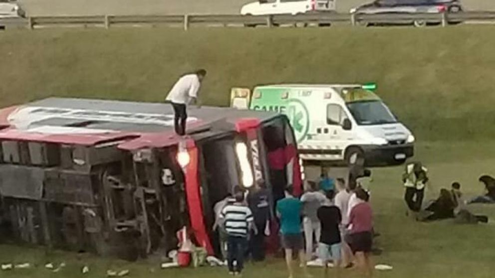 Se acrecientan los accidentes sobre la Ruta 2 (Twitter).