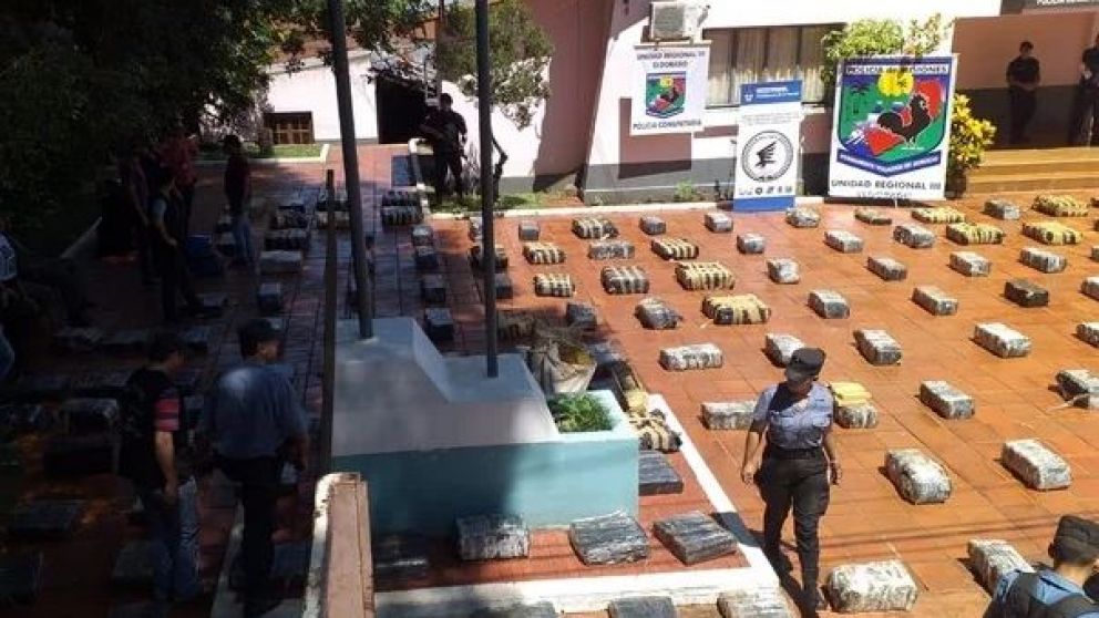 Secuestran cinco toneladas de marihuana en Misiones.