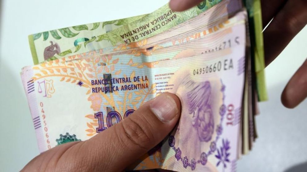 El salario mínimo, lejos de lo ideal.