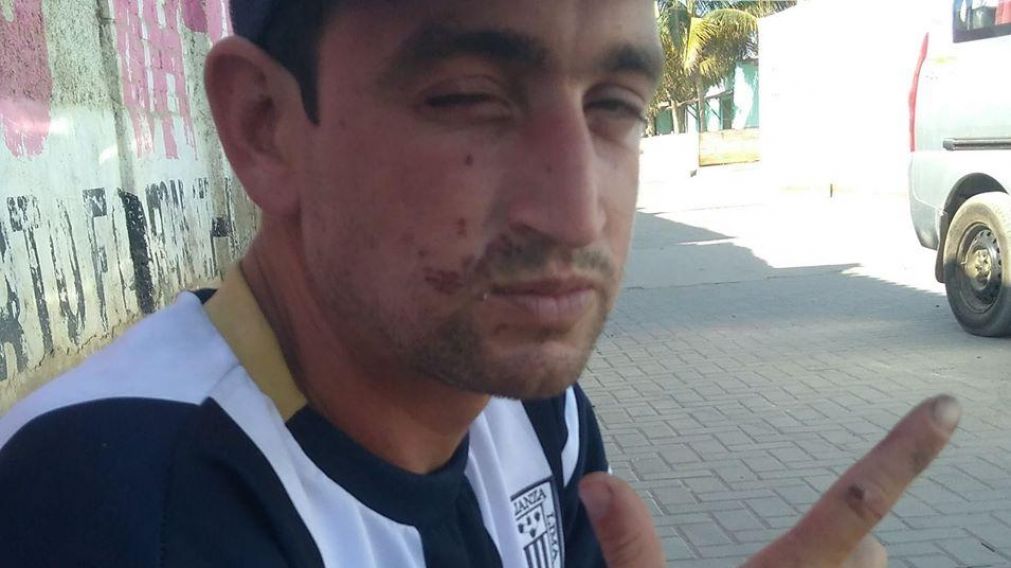 Francisco se encontraba en el consulado.