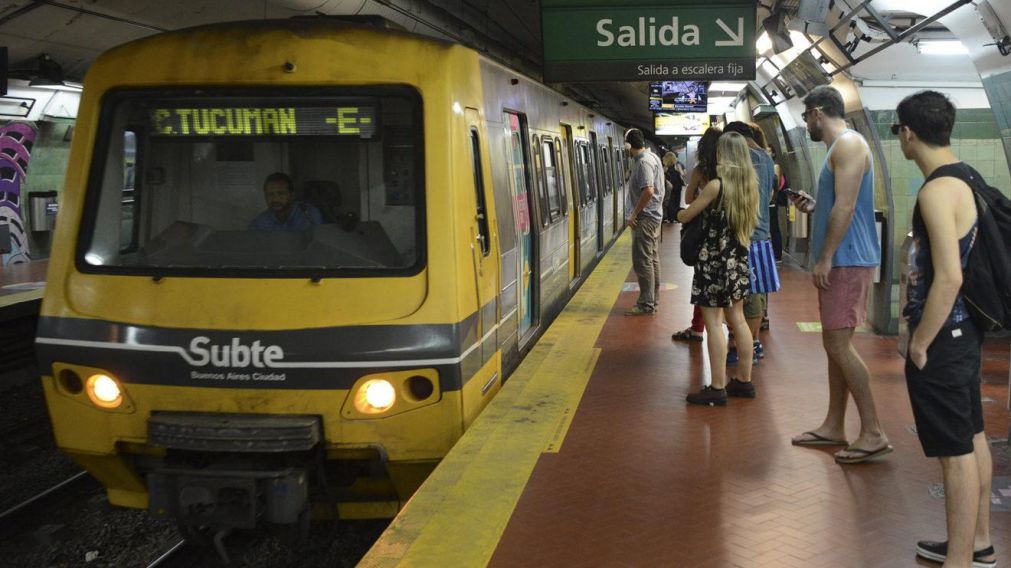 El suceso ocurri� en un vag�n de la l�nea D.