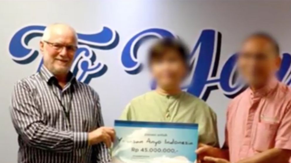 El turista australiano aun continúa internado.