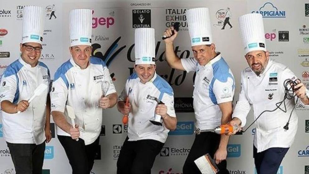 Acá están, estos son... los argentinos que lograron el tercer puesto en el Mundial de Helado.
