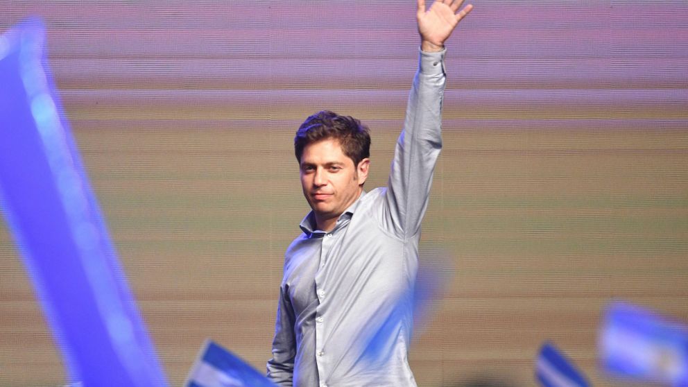 Kicillof: "Intercambiamos mensajes con Vidal"