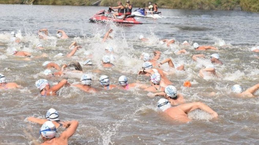El desaparecido participaba de la competencia en aguas abiertas "Río Mar 2020".
