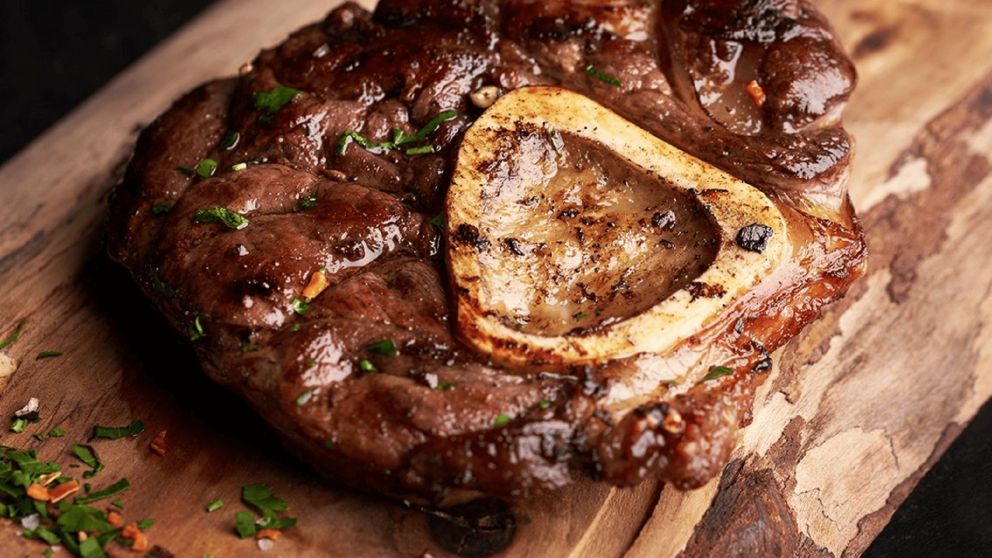 Tierna, melosa y llena de sabor: la nueva estrella de la parrilla conquista por su textura y su espíritu bien argentino.