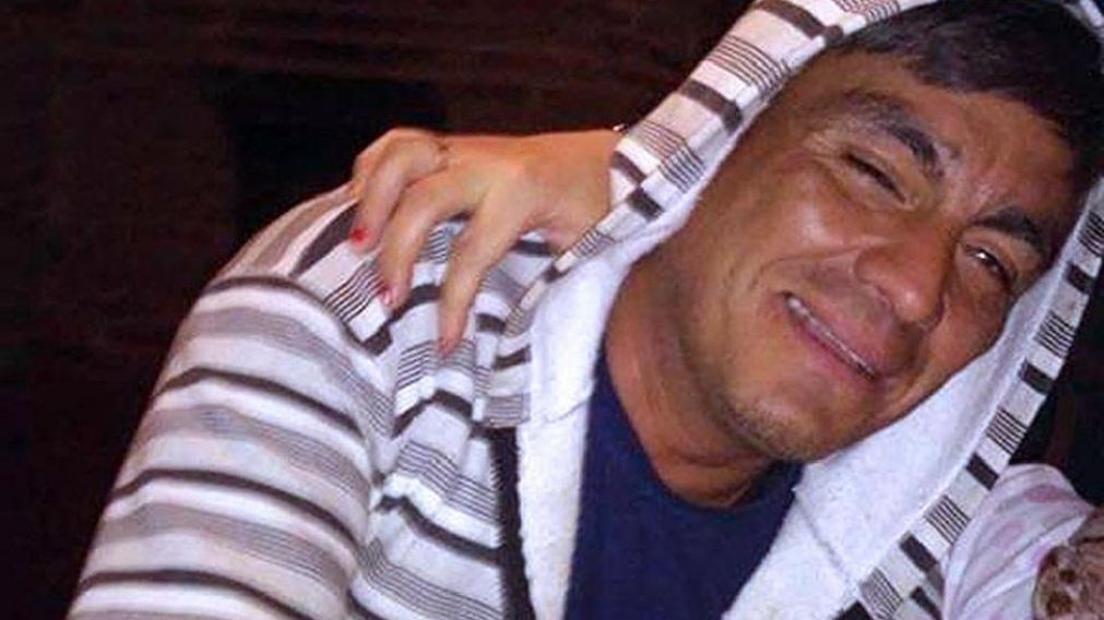 El hombre se había dado a la fuga cuando la policía fue a buscarlo a su casa.