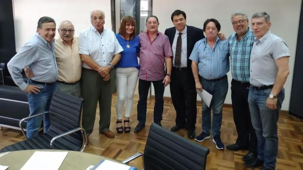 Reuni�n entre taxistas y el Ministerio de Trabajo.