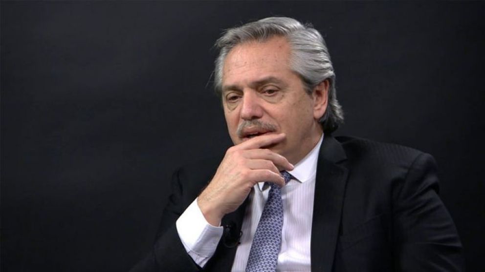 Alberto Fernández asumió con poco margen para la acción.