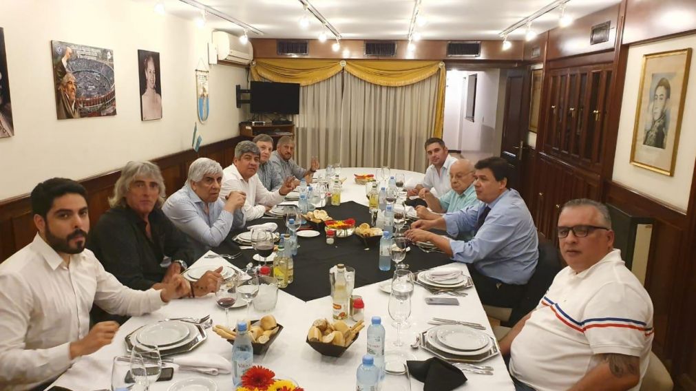 De la reunión, realizada el 31 de diciembre, participó la conducción del gremio de chóferes de camiones.