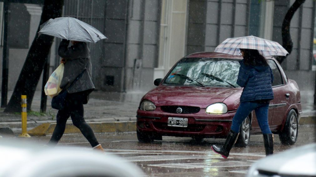 Habrá lluvias y tormentas con fuerte actividad eléctrica (Hernán Nersesian/Crónica/Archivo).