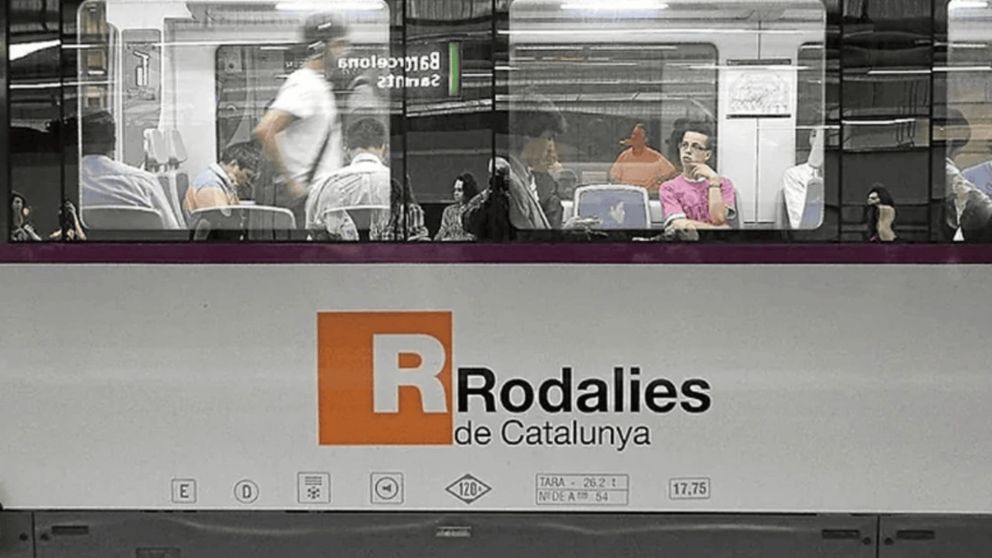 ¡Nueva tragedia en España! Descarriló otro tren, murió el maquinista y hay 20 heridos