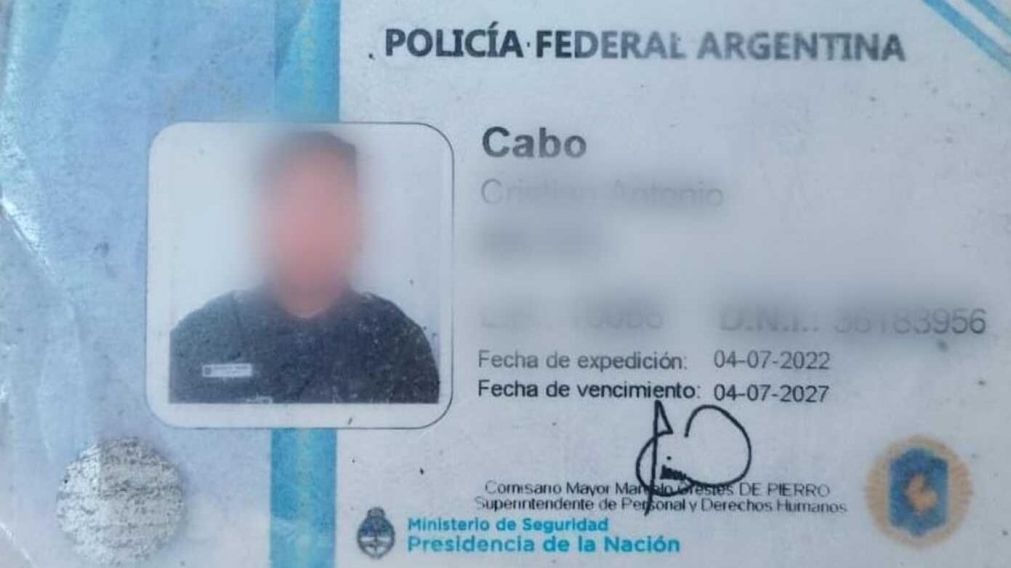 Locura en Villa Crespo: polic�a baj� de su auto, dispar� 14 veces e hiri� a un vecino.