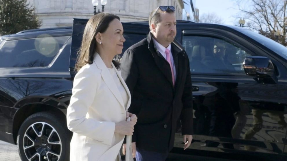 Al término de la reunión, Machado habló brevemente con la prensa acreditada en la Casa Blanca.