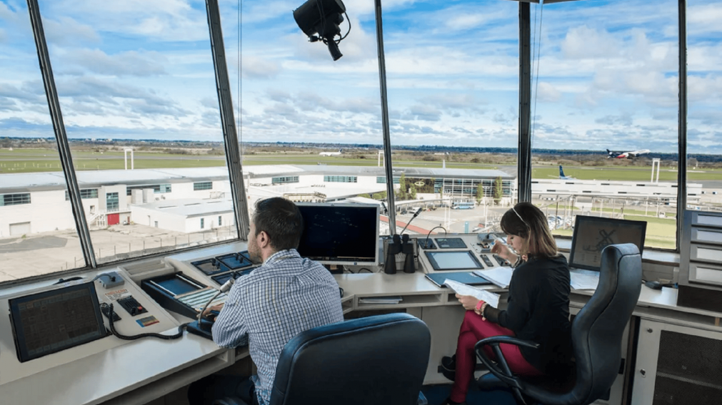 Controladores aéreos: el Gobierno convocó a una audiencia y podrían prorrogar la conciliación obligatoria.