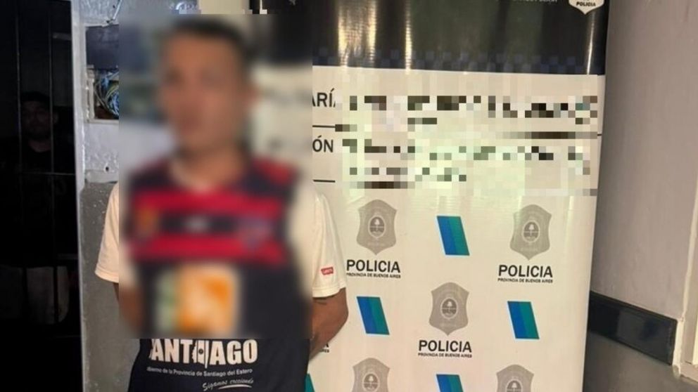 Este es el sujeto que resultó aprehendido por las autoridades policiales.