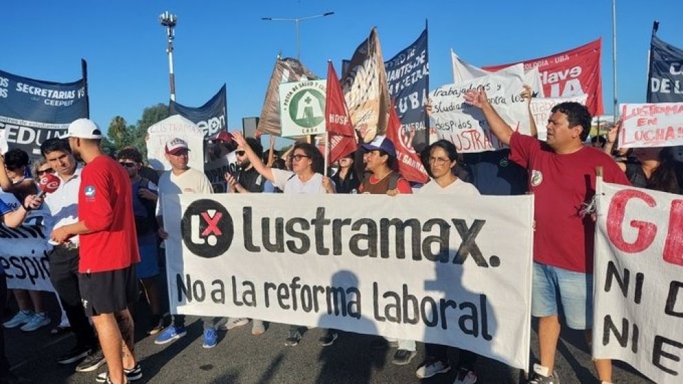 Con el apoyo de organizaciones de izquierda, bloquearon Panamericana.