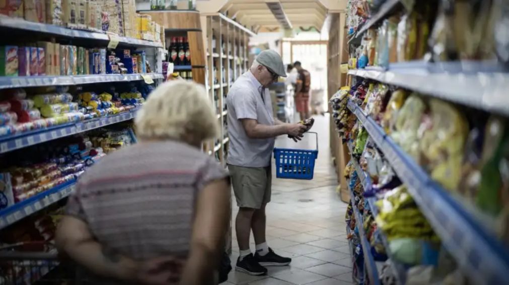 La inflación anual marcó su piso más bajo en ocho años.