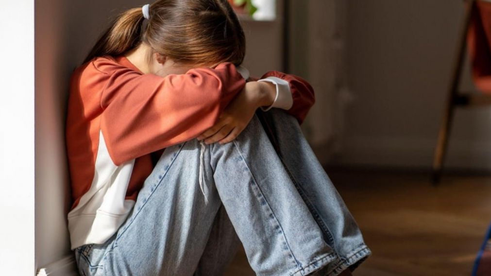Datos de la OMS del año 2025 indican que 1 de cada 7 jóvenes de entre 10 y 19 años presenta algún trastorno mental, siendo la depresión una de las afecciones más prevalentes.