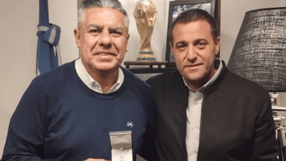El presidente de AFA, Claudio "Chiqui" Tapia, y el tesorero de la entidad, Pablo Toviggino (Archivo).