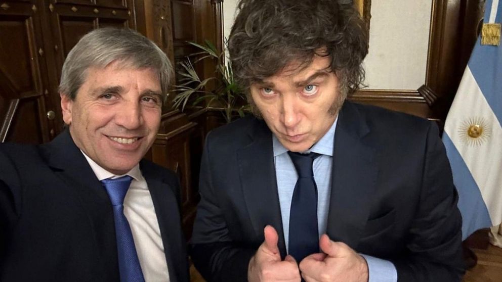 Javier Milei se prepara para el dato de inflación anual en 2025.