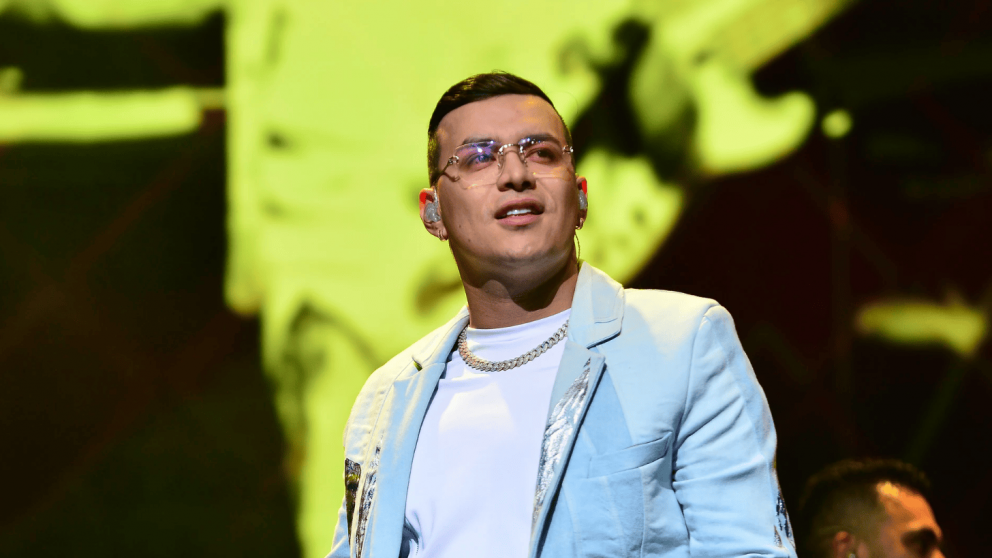 Quién era Yeison Giménez, el cantante colombiano que murió en un accidente aéreo y tuvo una premonición sobre su final.