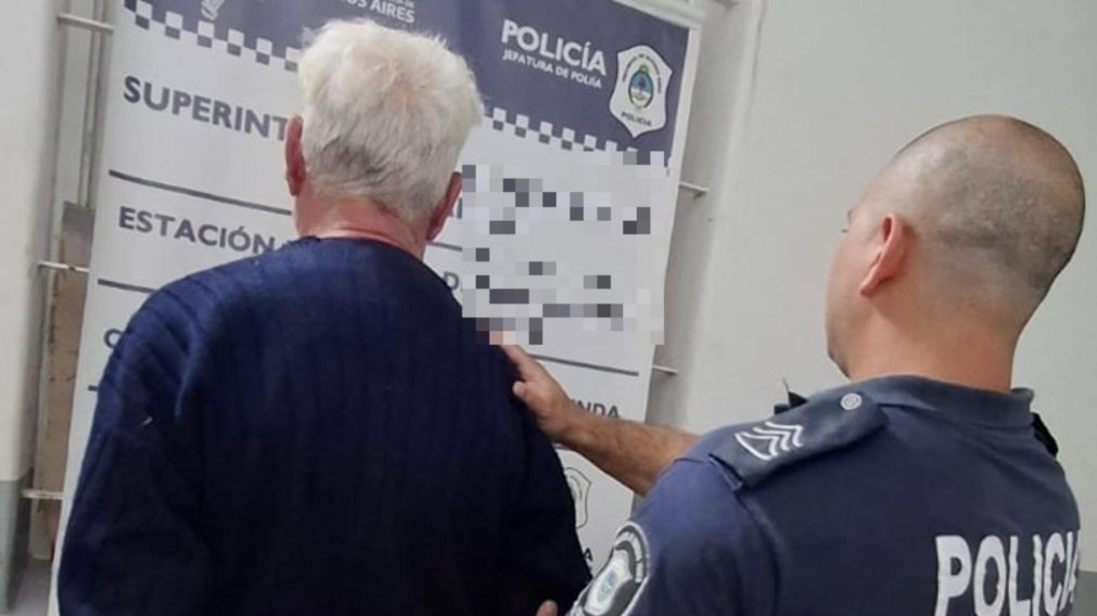 Este es el sujeto que resultó aprehendido por los efectivos policiales.