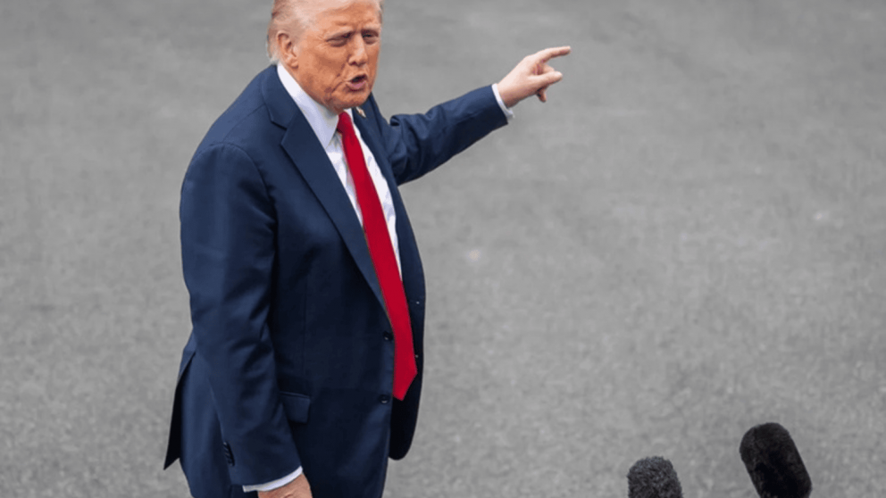 Trump firmó un memorándum presidencial con el que ordena la retirada de Estados Unidos de 66 organizaciones internacionales.