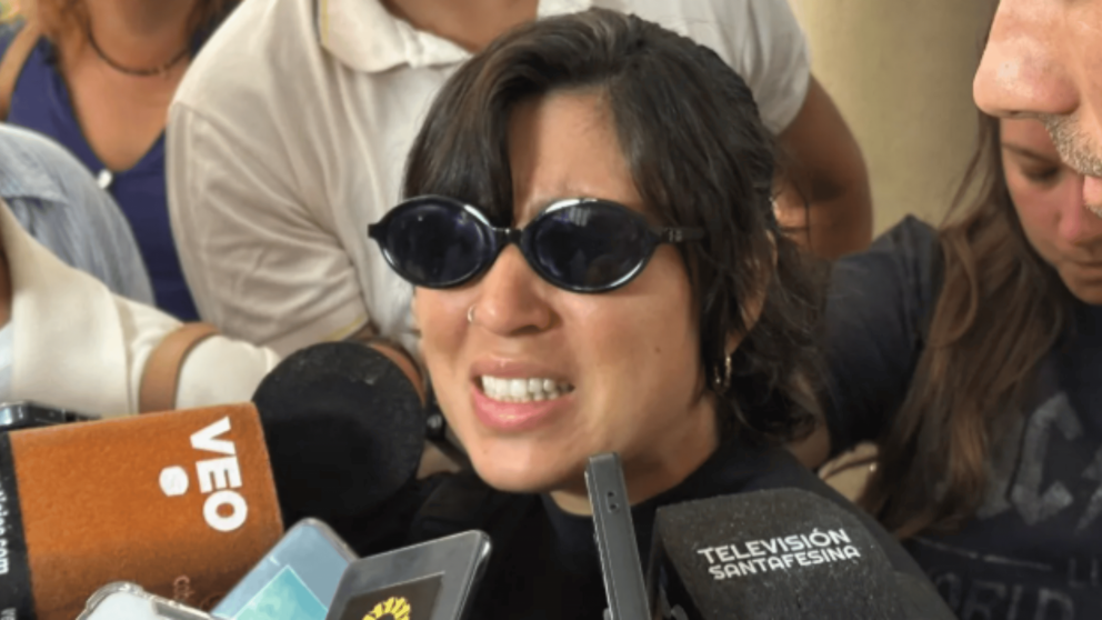 La madre de Jerem�as Monz�n, en di�logo con la prensa (Gentileza Aire Digital).