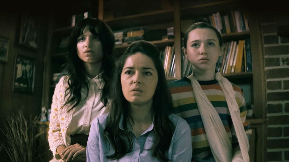 Una nueva pel�cula de terror sobrenatural, con  posesiones, visiones y un esp�ritu mal�volo que no da tregua, lleg� a un popular servicio de streaming.