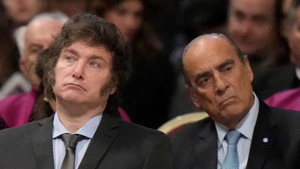 MILEI Y FRANCOS. LA SALIDA DEL JEFE DE GABINETE SE VEÍA VENIR HACÍA ALGUNAS SEMANAS.